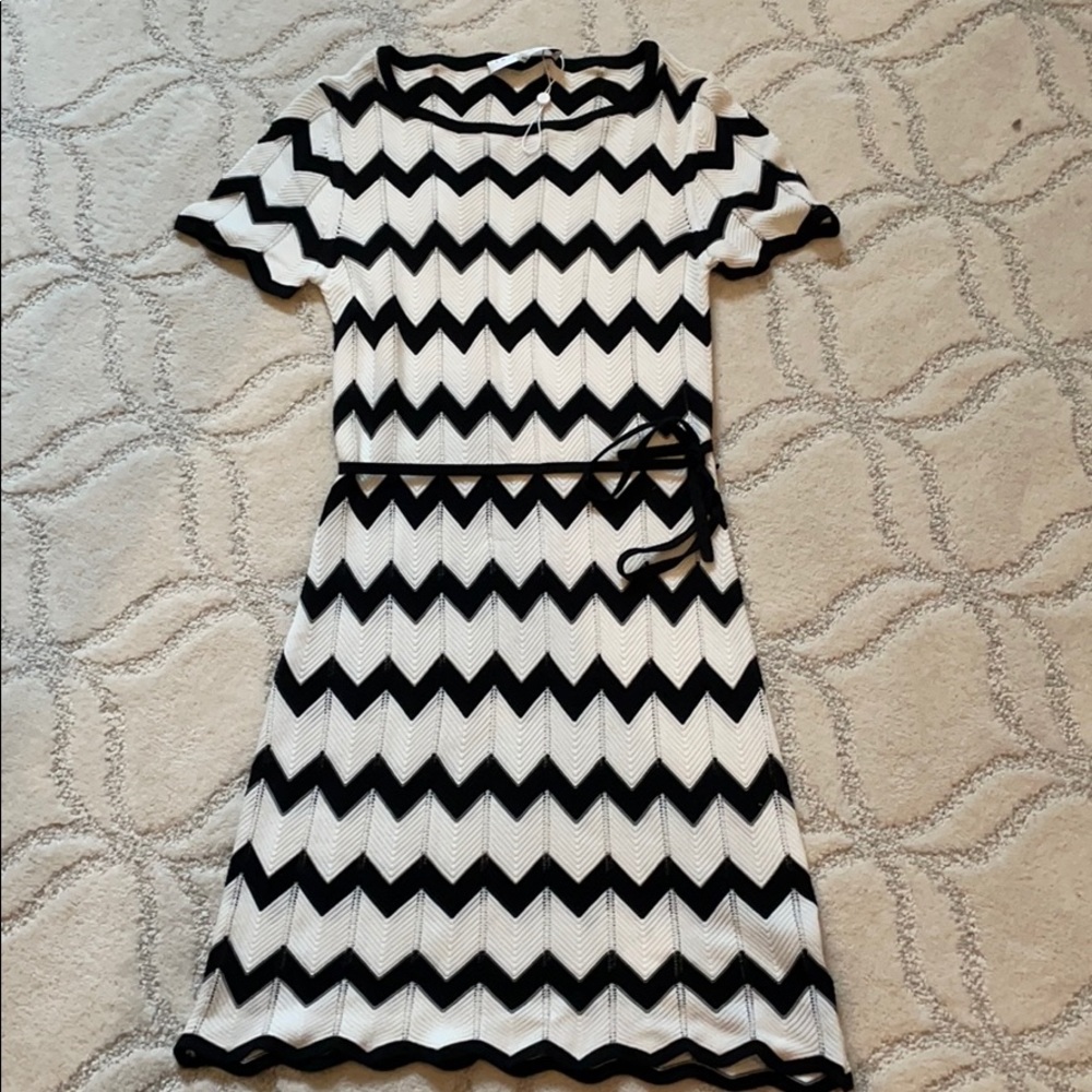 Trina Turk dress black and white.